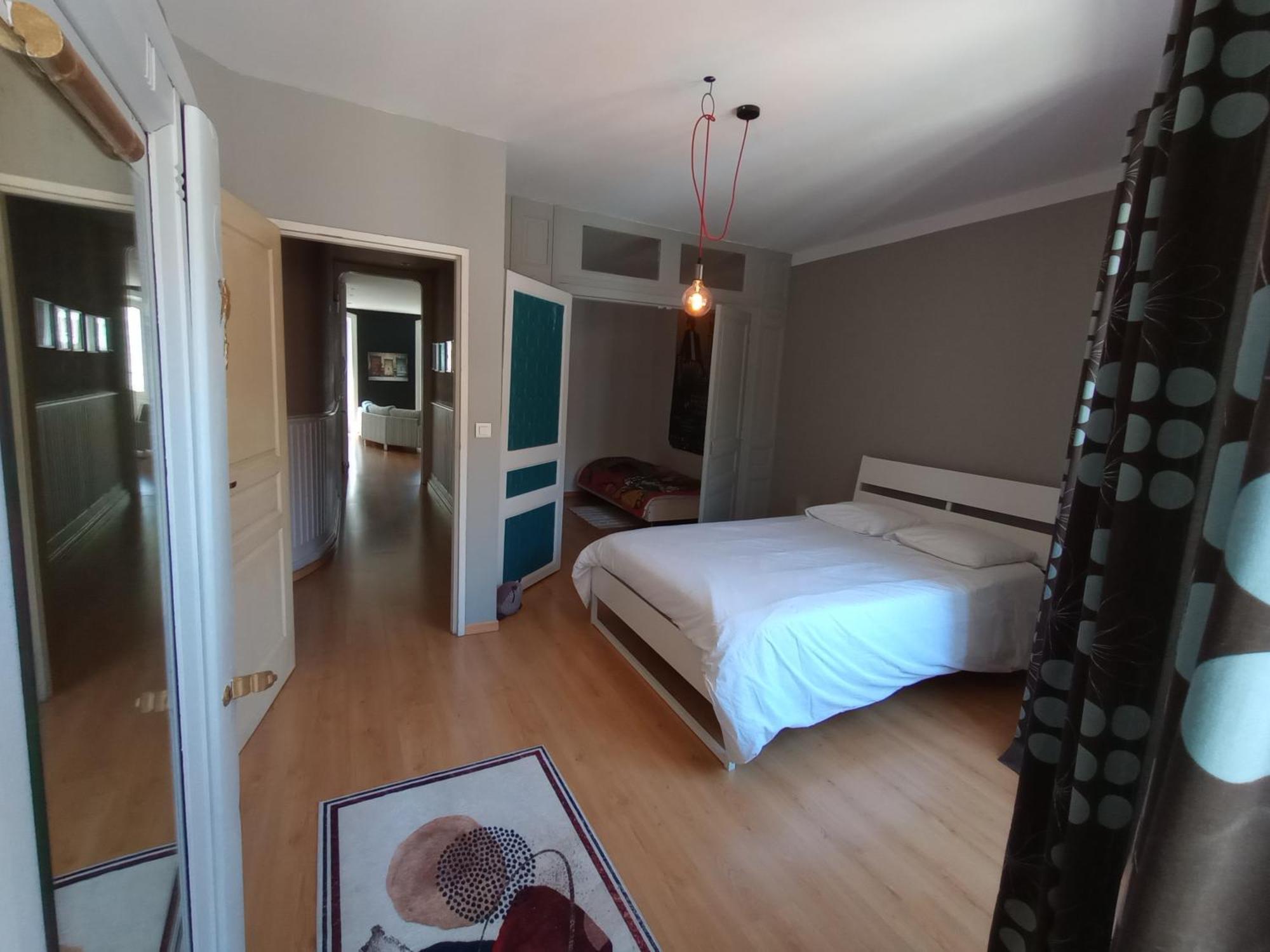 Tulle : Bel Appartement Lumineux En Centre Ville Bagian luar foto