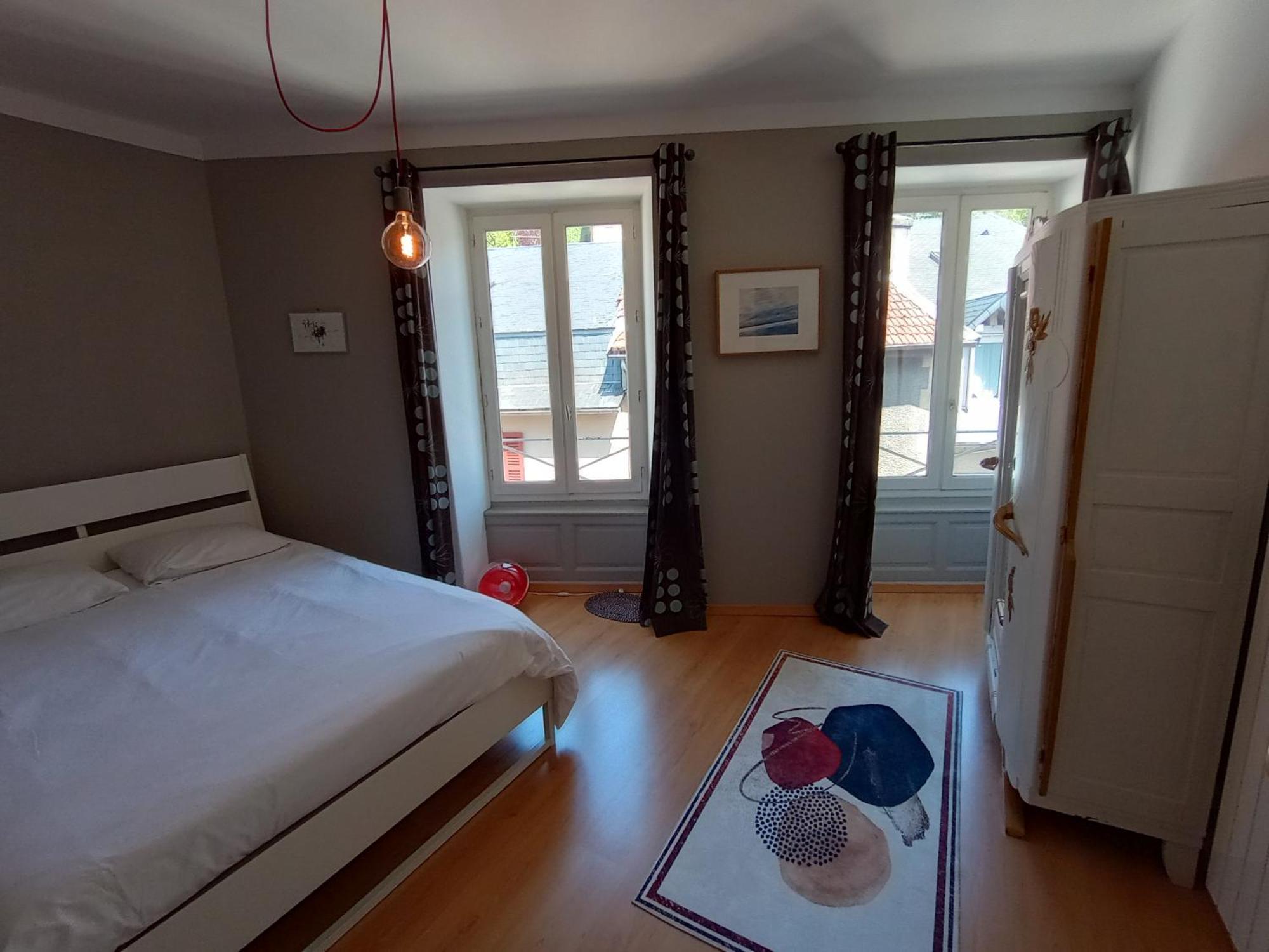 Tulle : Bel Appartement Lumineux En Centre Ville Bagian luar foto